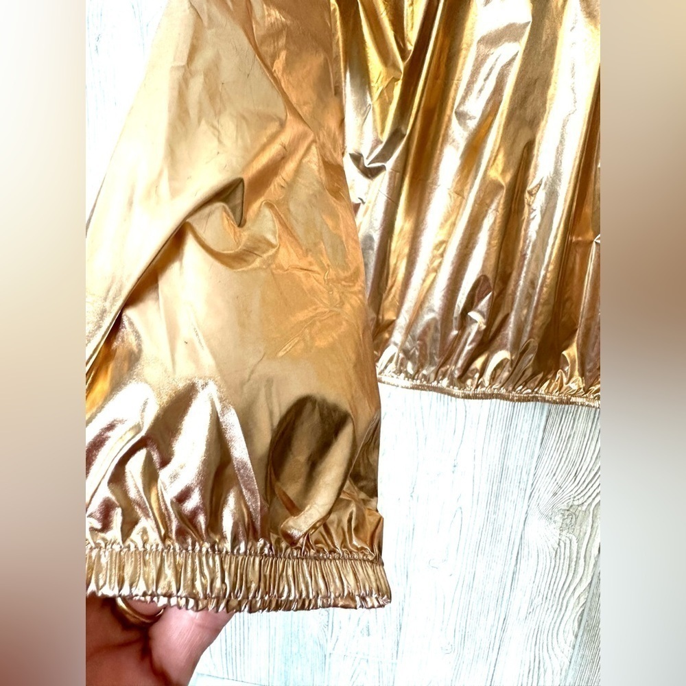 NEW! GOLD METALLIC FESTIVAL JACKET Forever 21 Active Size Small Oversized - Picture 8 of 9